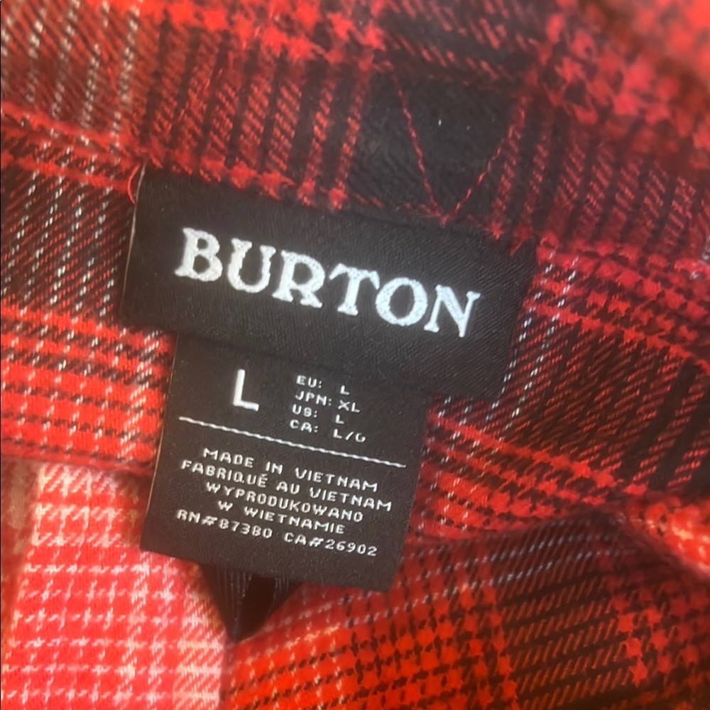Burton Men's Red/Black Plaid Button up Flannel Long Sleeve Shirt Size L
